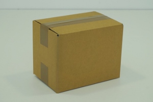 18x13x12 simple cannelure     1760 cartons a 0.30€ 