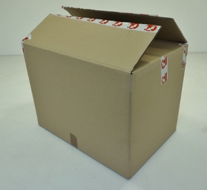 59x40x42 double cannelure      150 cartons a 1.32 €