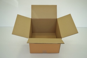 40x40x30 double cannelure     300 cartons a 1.96€ 